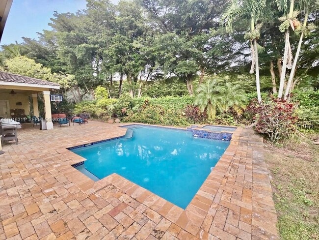 Photo - 2019 Harbor View Cir