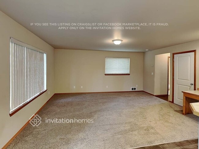 Photo - 3814 80th St NE