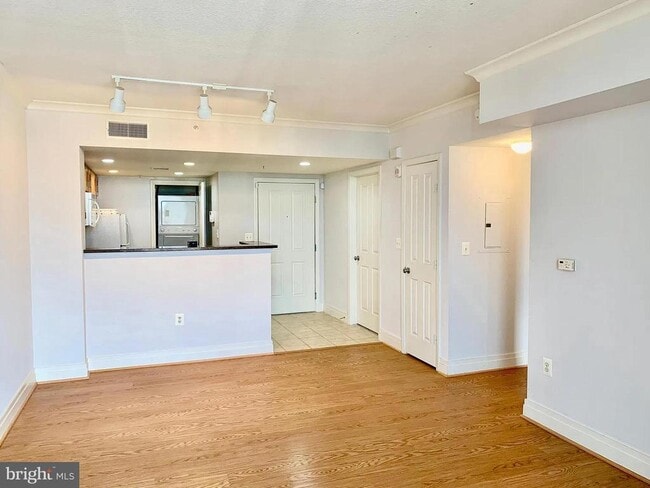 Photo - 414 Water St Unit 1906