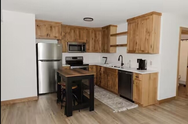 Photo - Vineyard Investors - 2 Unidad 700 1/2 Liberty Street - 2