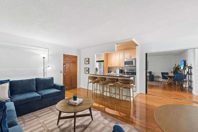 Photo - 7904 West Dr Unidad SI FL5-ID1604564P