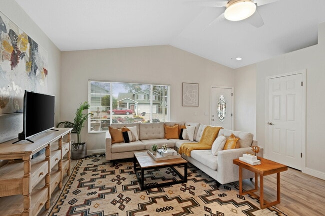 Photo - 111 Philip Dr