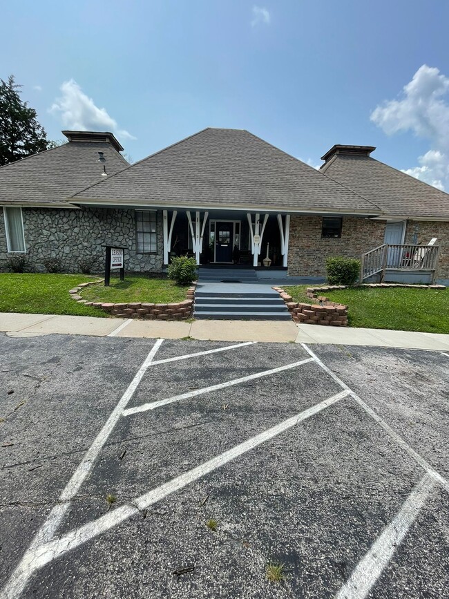 Woodland Trace