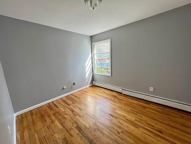 Photo - 640 38th St Unit 2