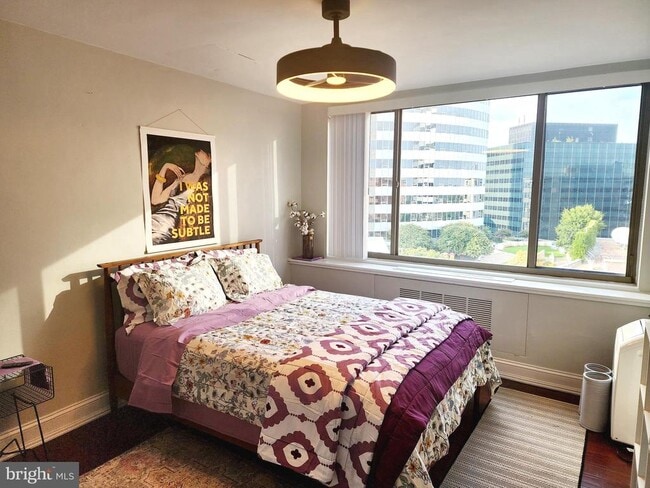 Photo - 1121 Arlington Blvd Unidad 928