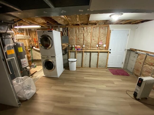 Photo - 1595 W 8295 S