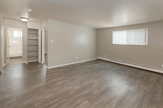 Photo - Mason Manor Apartments