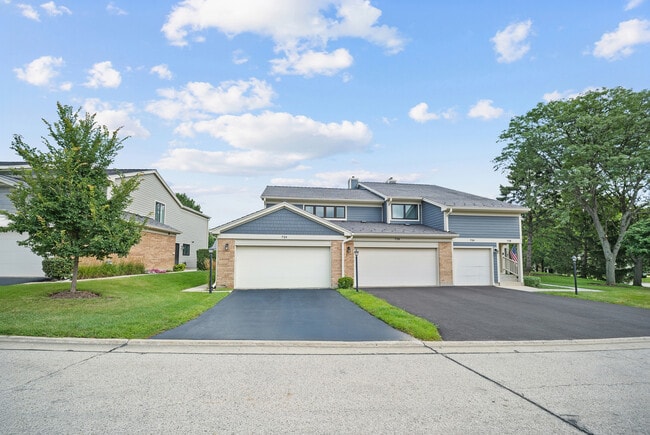 Building Photo - 720 Caliente Ct