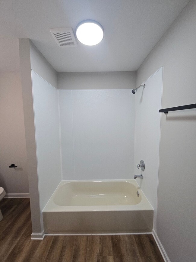 Photo - 32 W Cooper St
