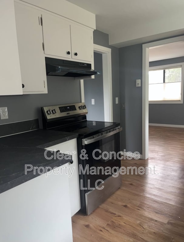 Photo - 1910 Ridgeway Dr