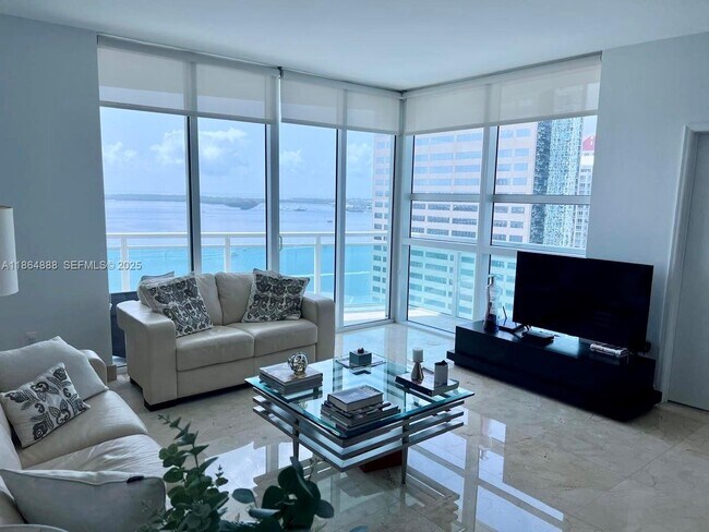 Photo - 950 Brickell Bay Dr Unidad 2711