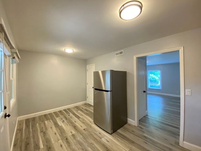 Photo - 331 Vineyard Park Ct