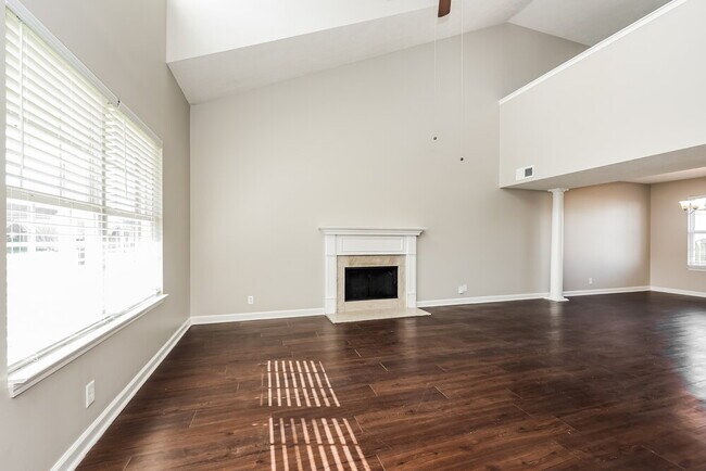 Photo - 1504 Holden Ct