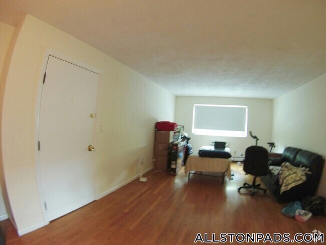 Building Photo - 26 Allston St Rental