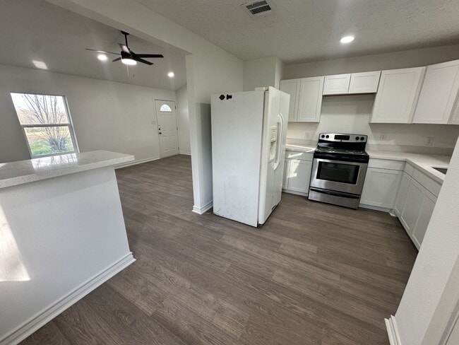 Photo - 11410 Red Hill Rd