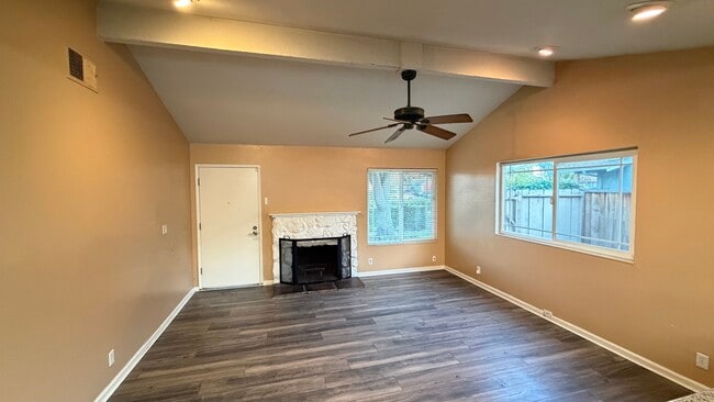 Photo - 3263 Lake Arrowhead Ave