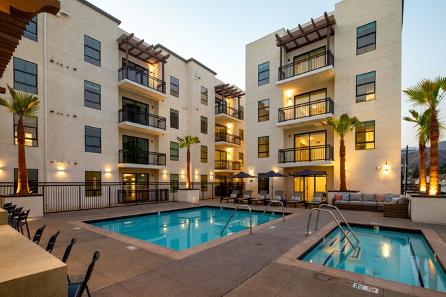 Lumia Apartments