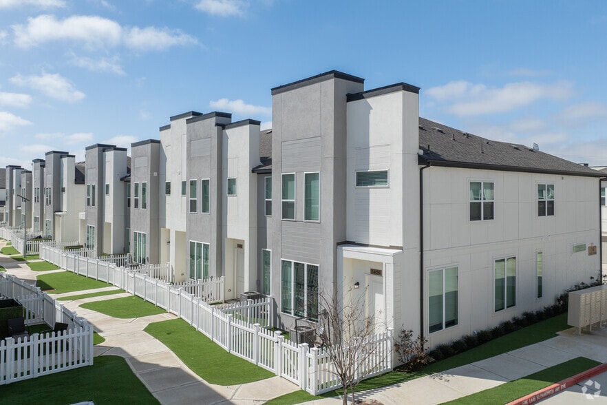 Exterior of Townhomes
