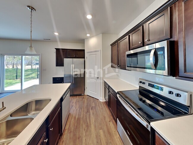 Photo - 5219 Virtue Ave