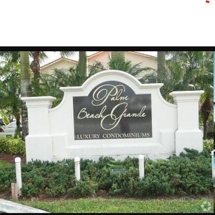 Building Photo - 1502 Lake Crystal Dr Unit D Rental