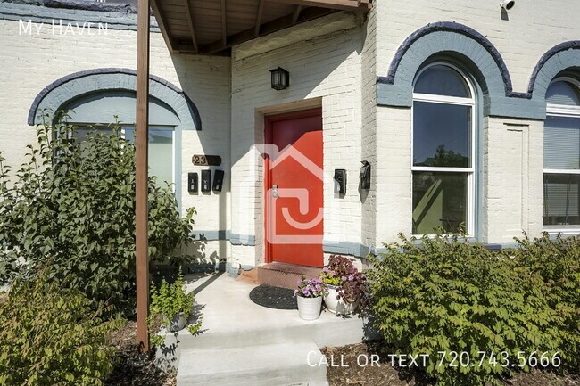 2359 Lafayette St