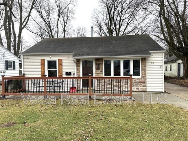 Building Photo - 727 Dale St