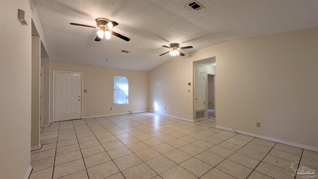 Photo - 1485 Pine Ln Dr