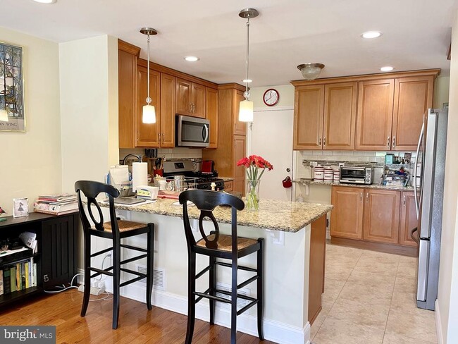Photo - 302 Marten Rd