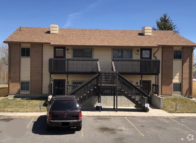 Building Photo - 4125 Van Buren Ave Unit 4131 Rental
