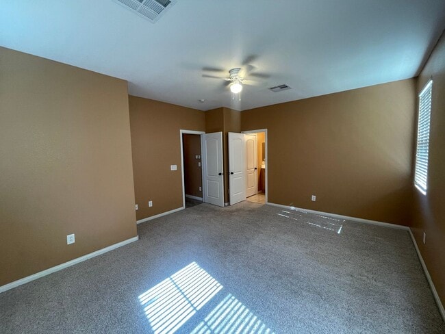 Photo - Delightful 2 Bedroom 2 Bathroom Townhouse!