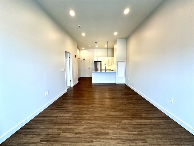 Photo - 45 E Central St Unidad 405