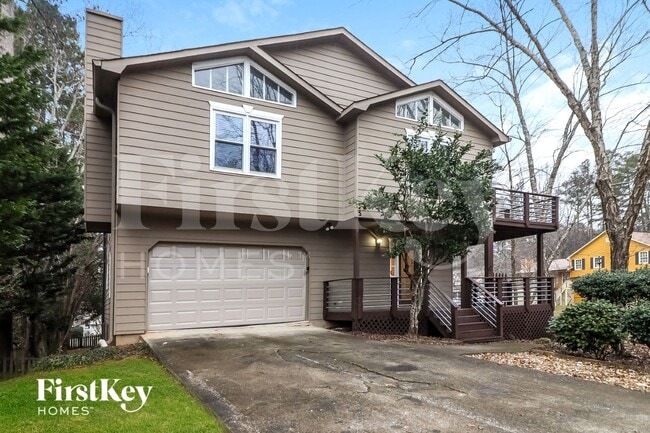 Photo - 815 Old Spring Way NE