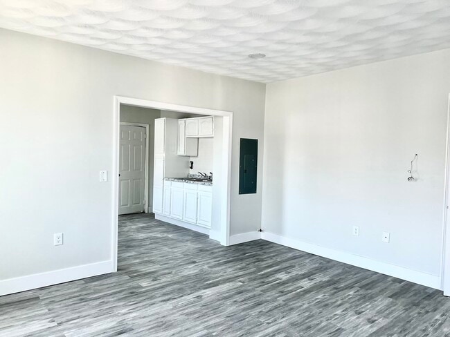 Photo - 541 N Front St Unit 3L