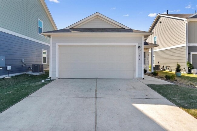 Building Photo - 7704 Poppy Petal Dr