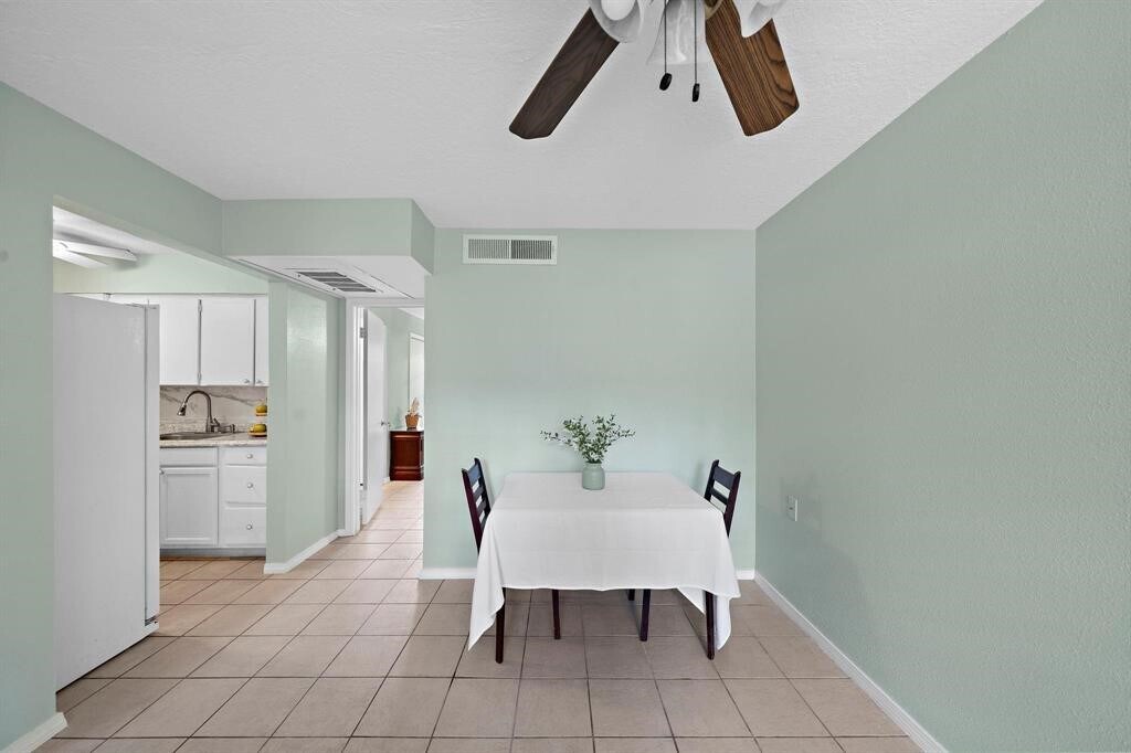 Photo - 3224 Timmons Ln Unit 135