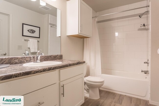 Photo - 2800 N 23rd St Unidad 2138