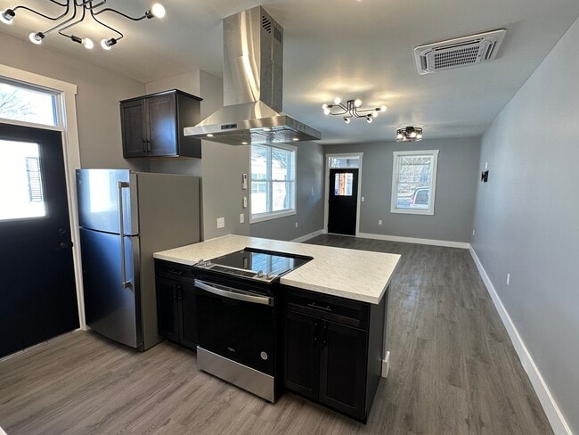 Photo - 1102 S Malott St