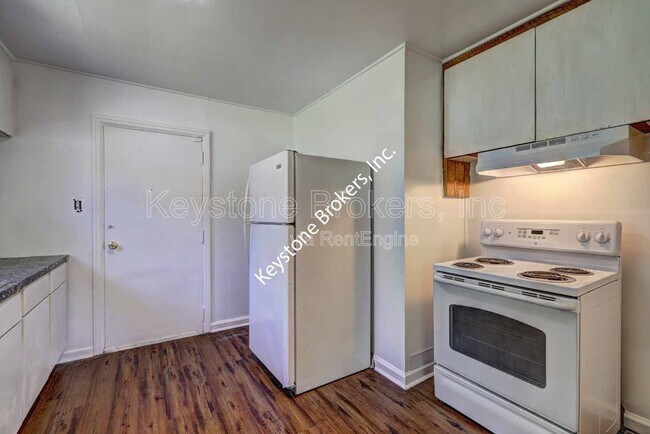 Photo - 3445 Doster Way