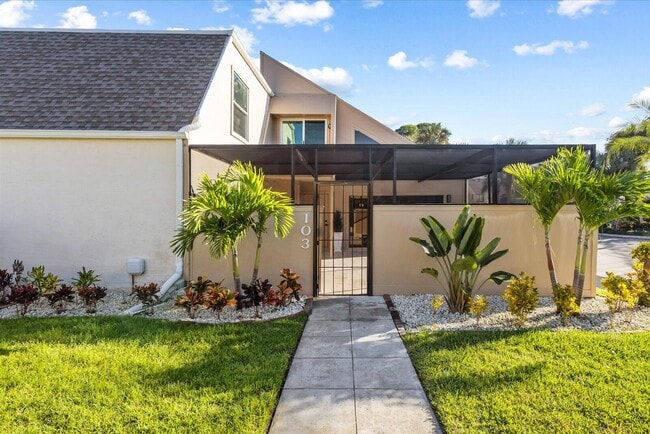 Photo - 1100 SE Mitchell Ave
