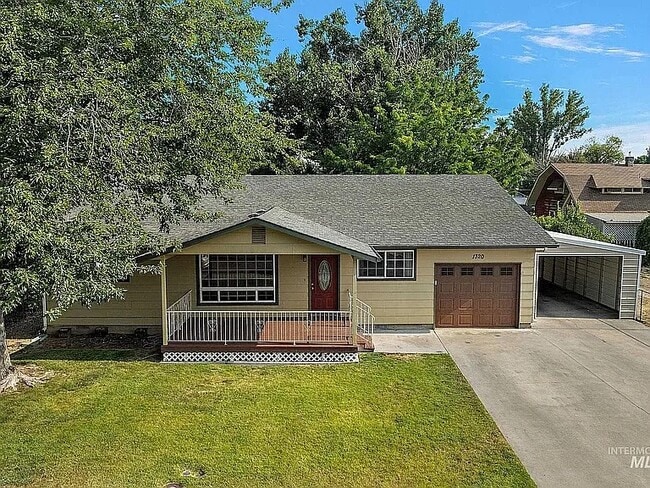 Photo - 1320 E Main St