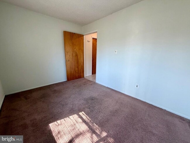 Photo - 21 Alexander Ct