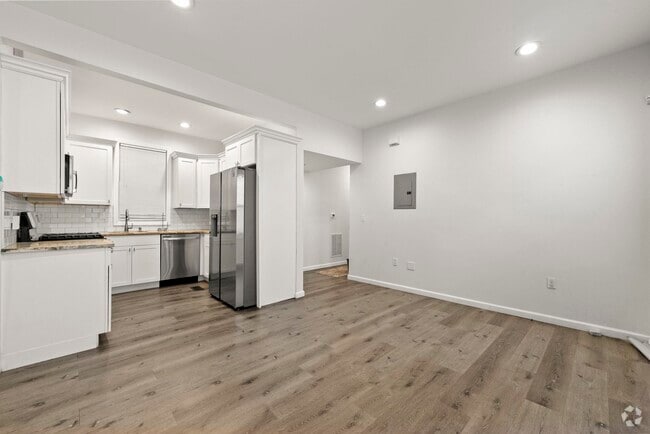 Building Photo - 58 Wegman Pkwy Unit 1 Rental