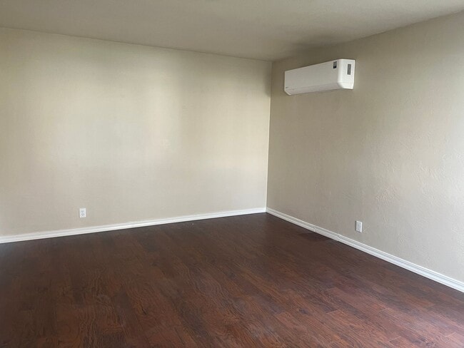 Photo - Affordable, Adorable Medford Home!!