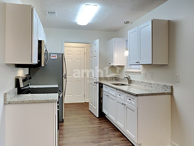 Photo - 1622 Jo Ann Dr