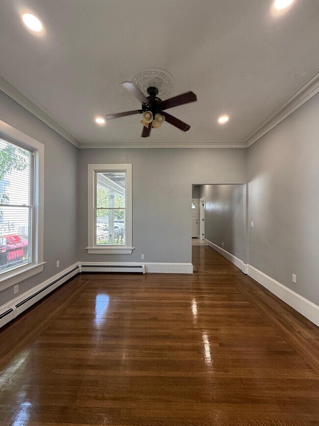 Photo - 58 Vinal Ave Unit 1