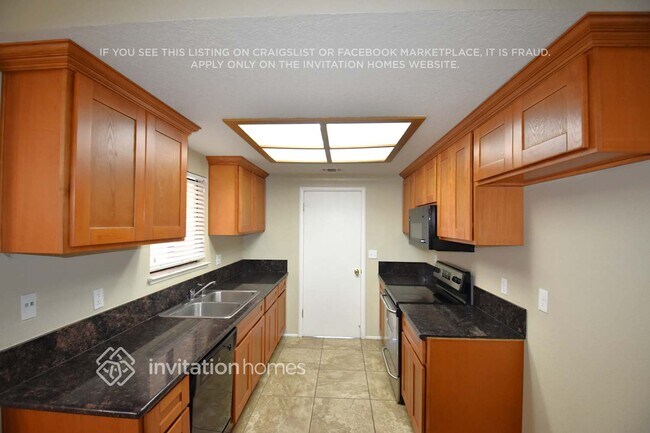 Photo - 1355 Colfax Dr