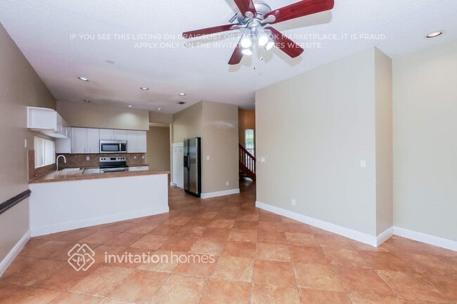Photo - 10225 Panama St