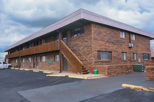 Photo - Valley View Apartments