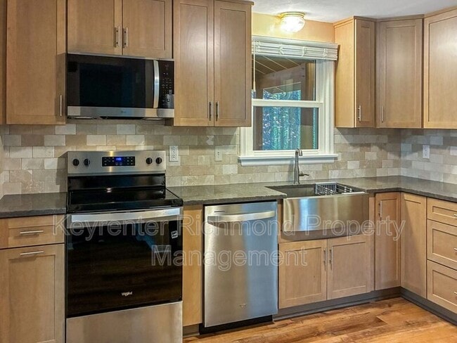 Photo - 2618 Darnell Rd