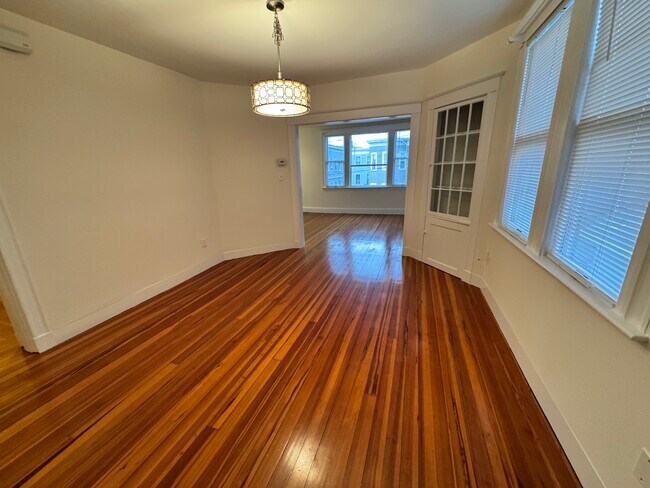 Photo - 95 Allston St Unidad 2